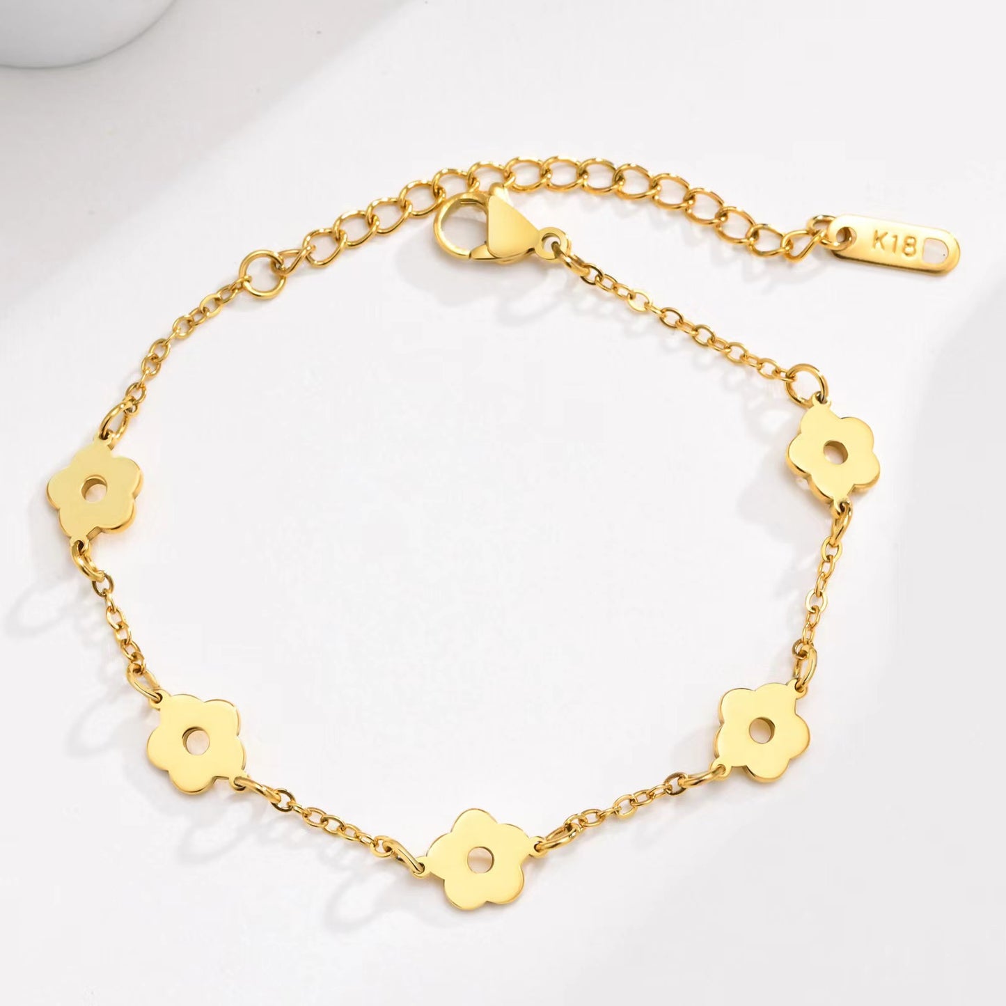 Fleur Fine Bracelet